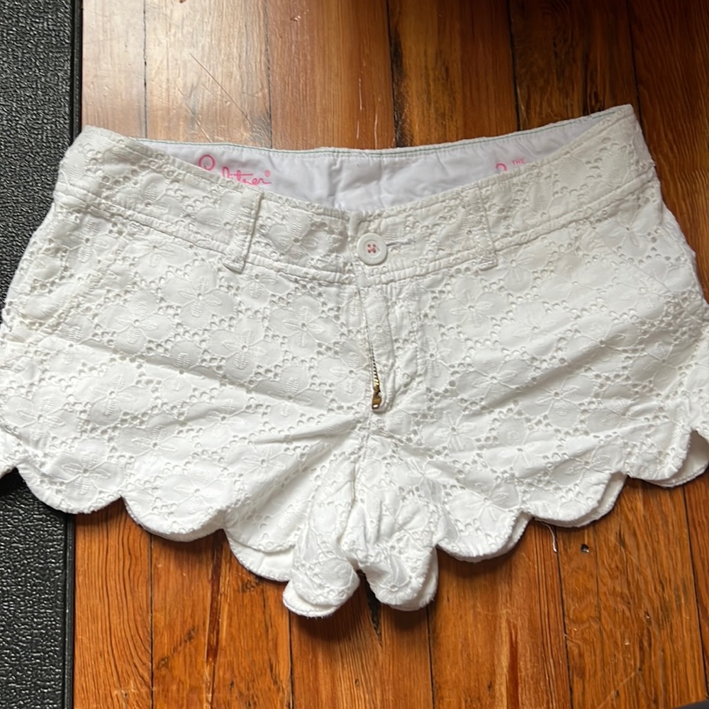 Charleston eyelet white Walsh shorts